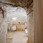 La Corte Vetere - Terrazza Panoramica Sui Sassi Bed & Breakfast 3*