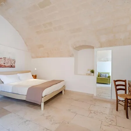 Couette-café La Corte Vetere - Terrazza Sui Sassi 3*